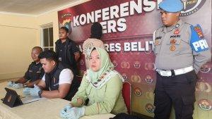 20240717-Polres-Belitung-gelar-konferensi-pers-ungkap-kasus-oknum-polisi-terlibat-kasus-asusila.jpg