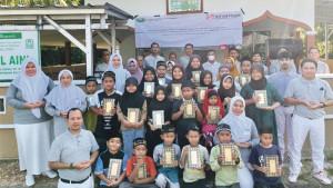 20251003-Foto-bersama-santri-TPA-Nurul-Aini.jpg