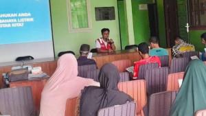 20251003-PLN-ULP-Koba-memberikan-edukasi-kepada-masyarakat-Desa-Belilik.jpg
