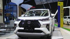 Diler-Toyota-PT-Istana-Agung-memberikan-spesial-diskon-puluhan-juta-unit-Veloz.jpg