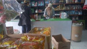 Minyak-goreng-kemasan-yang-dijual-di-Pasar-Pagi-KotaPangkalpinang.jpg