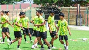 Tim-PS-Beltim-saat-berlatih-dalam-debut-perdananya-tampil-sebagai.jpg