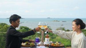 Valentine-Escape-Romantisme-Tak-Terlupakan-Di-Swiss-Belresort-Belitung.jpg