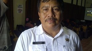 kepala-kantor-kesbangpol-belitung-timur-yusmawandi_20180509_110133.jpg