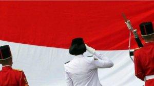pasukan-paskibraka-bertugas-menaikan-bendera-merah-putih.jpg