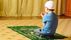 sholat-atau-berdoa.jpg