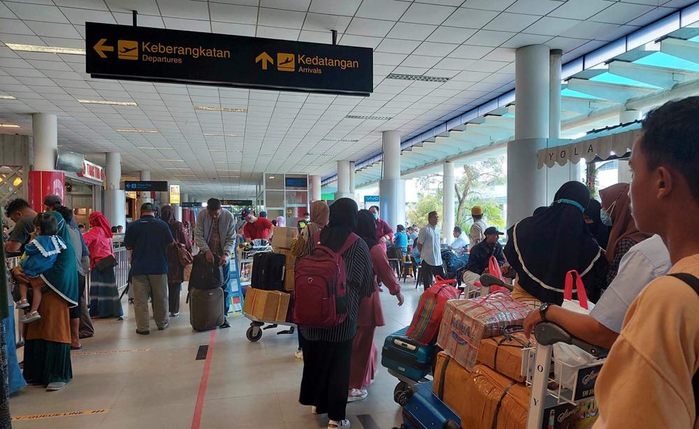 20220706-Suasana-Bandara-Depati-Amir-Pangkalpinang-Senin-472022.jpg