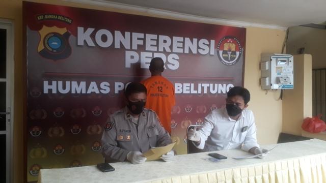 Kurir Narkoba Ditangkap Sat Res Narkoba Polres Belitung saat Hendak Mengambil Sabu
