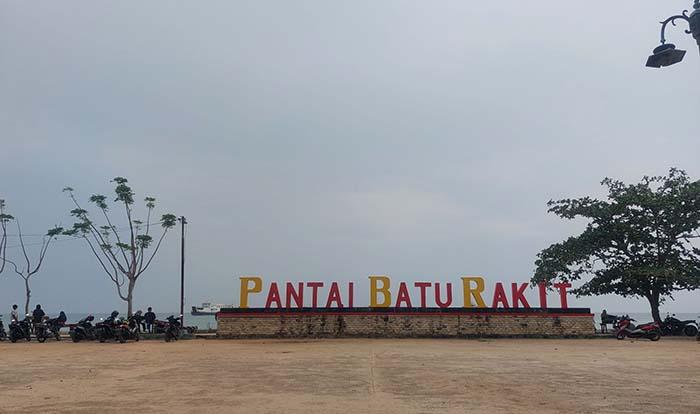 20240414-Pantai-Batu-Rakit-Tempat-Wisata-Terbaik-di-Kabupaten-Bangka-Barat.jpg