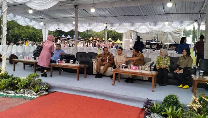 20241218-Menteri-Kebudayaan-RI-Fadli-Zondi-Festival-Nepak-Belulang.jpg