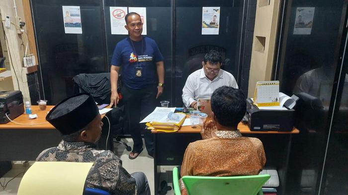20250121-SL-42-warga-Desa-Bikang-Kecamatan-Toboali-menjalani-pemeriksaan.jpg