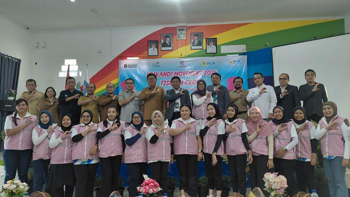 Srikandi Movement TJSL PLN Group 2025 Serahkan 3 Bantuan untuk SD di Pulau Long Belitung Timur