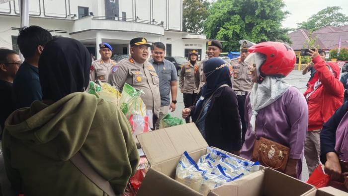Polres Belitung Gelar Pasar Murah, Bantu Warga Dapat Bahan Pokok di Bawah Harga Pasaran