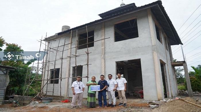 20251210-Melalui-program-CSR-PT-Timah-Tbk-membantu-puluhan-rumah-ibadah.jpg