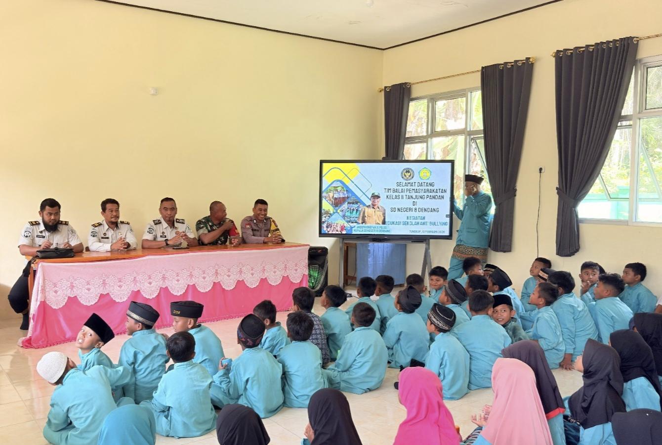 Sinergi TNI–Polri Dukung Pendidikan Anak, BEKISAH Bapas Tanjungpandan Hadir di Belitung Timur