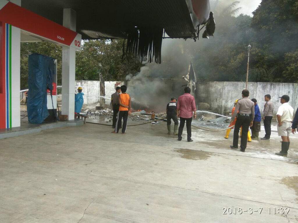 Video: Begini Kondisi Kebakaran APMS di Dendang Belitung Timur