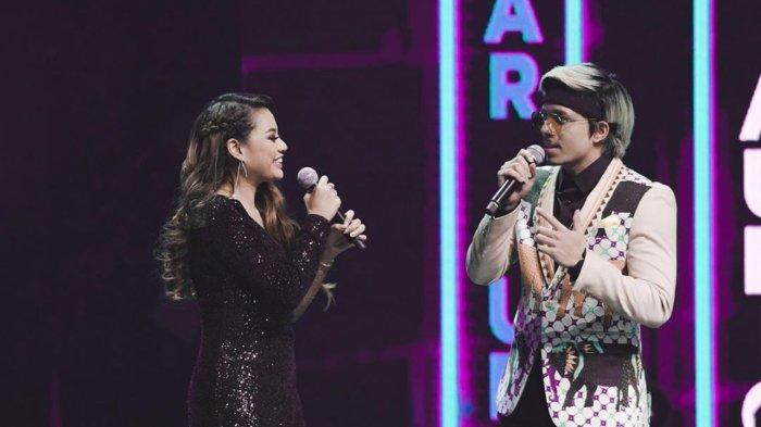 Aurel Blak-blakan Akui Dirinya Sering Chat Duluan saat Pendekatan, Atta Halilintar: Itu Plus Minus