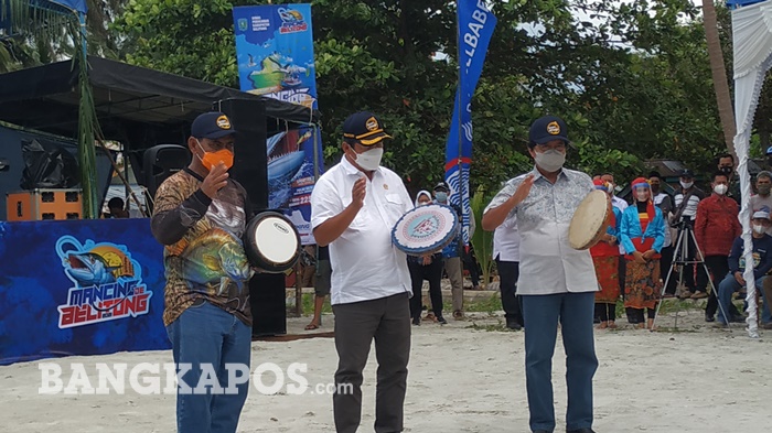 Menteri Kelautan dan Perikanan Sakti Wahyu Trenggono Buka Turnamen Mancing de Belitong 2021