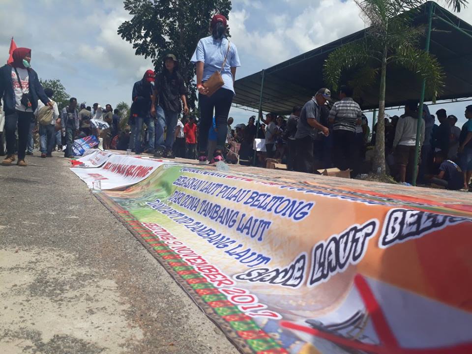 13 Pedemo Diminta Berdialog di Dalam Gedung DPRD Beltim