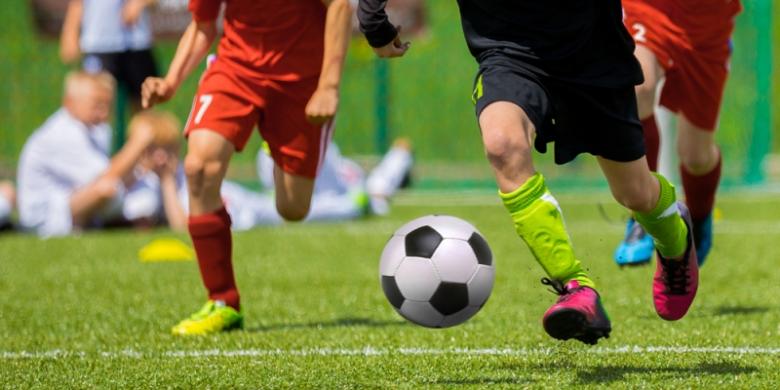 Terungkap Inilah Sosok 4 Wasit Liga Inggris yang Pesta Bareng Wanita di Batam