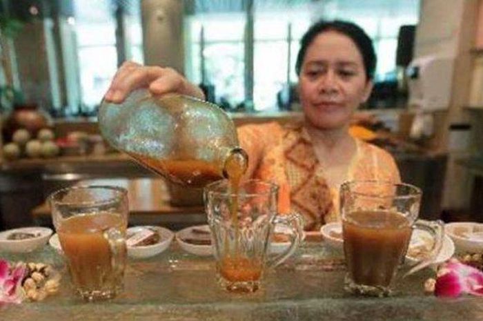 jamu-beras-kencur-bisa-mencegah-kanker.jpg