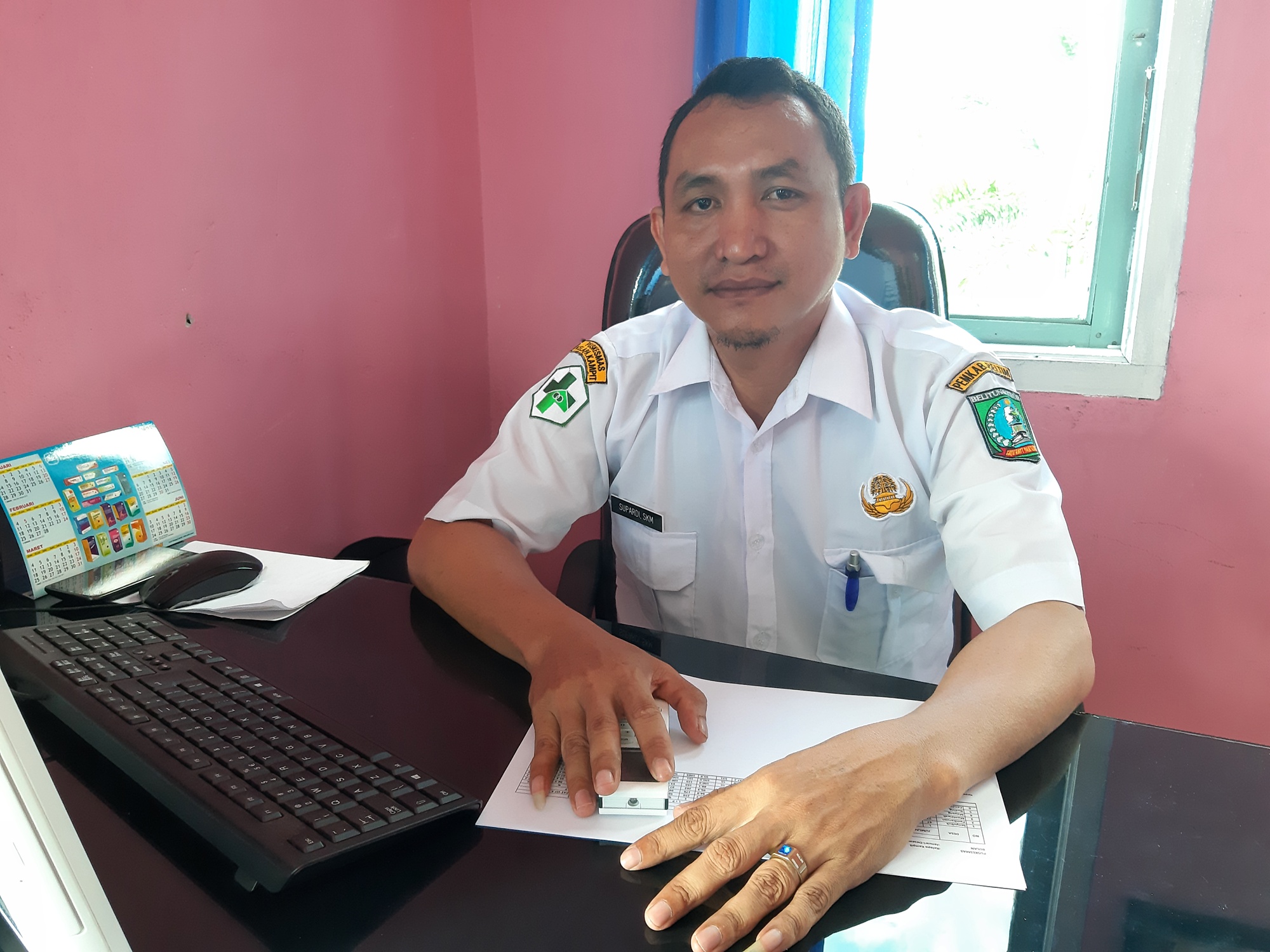 kepala-upt-puskesmas-kelapa-kampit-supardi.jpg