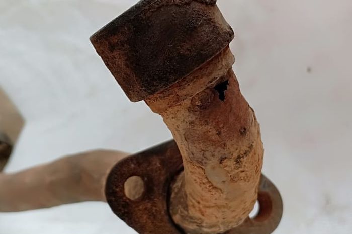 knalpot-motor-bebek-rawan-bolong.jpg