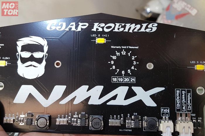 lampu-led-yamaha-nmax-yang-sudah-diupgrade.jpg