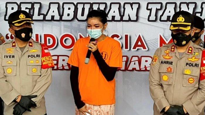 Pakar Mikro Ekspresi Ungkap Hal Tak Terduga Dari Millen Cyrus yang Tenang Bahkan Tersenyum,