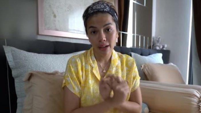 nikita-mirzani-membuat-video-klarifikasi-yang-membongkar-kejadian.jpg