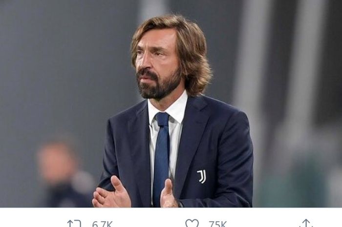 pelatih-juventus-andrea-pirlo-pakai-jas-juve.jpg