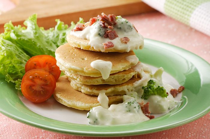 sajian-pancake-havermut-saus-brokoli.jpg
