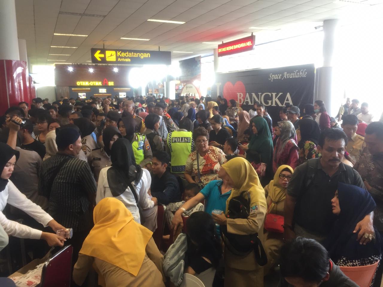 suasana-di-bandara-depati-amir-bangka_20181029_105502.jpg
