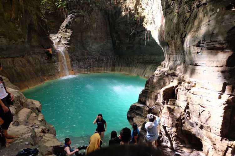 Pesona Pulau Sumba yang Miliki Air Terjun dan Kolam Pemandian Bidadari