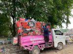 0602-mobil-sampah-pink.jpg