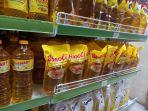 20220119-produk-minyak-goreng-di-sejumlah-ritel-modern-di-pangkalpinang.jpg