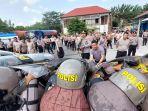 20231005-Latihan-Pengendalian-Massa-di-Polres-Bangka.jpg