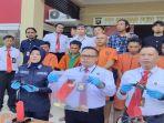 20231108-Ditreskrimum-Polda-Sumsel-menggelar-rilis-tersangka-perampokan-toko-emas-di-PALI.jpg