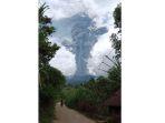 20231204-Penampakan-erupsi-Gunung-Marapi-Provinsi-Sumatra-Barat.jpg