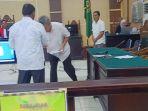 Sidang Korupsi Pelabuhan Tanjung Batu Belitung, Terdakwa Iskandar Rosul Minta Maaf pada Sahani Saleh