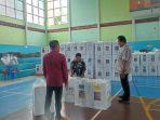20240215-Pengembalian-logistik-Pemilu-2024-di-Sekretariat-PPK-Tanjungpandan-Belitung.jpg
