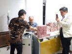 Kasus Dugaan Korupsi Tata Niaga Timah, Kejagung Kejar Aliran Dana, Geledah Rumah Bos Timah