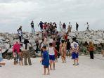 3 Wisatawan Terseret Arus Pantai Matras Bangka Belitung, 2 Orang Tak Sadarkan Diri