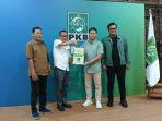 20240902-Sekretaris-DPW-PKB-Babel-dan-Sekretaris-DPC-PKB-serahkan-surat-dukungan-ke-Djoni-Alamsyah.jpg