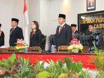 20241021-TIGA-pimpinan-DPRD-Kabupaten-Belitung-masa-jabatan-2024-2029.jpg<pf>20241021-Pj-Bupati-Belitung-Mikron-Antariksa.jpg