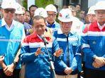 20250329-CHRAGING-Salah-satu-pengguna-kendaraan-listrik-asal-Serang-Daniel.jpg