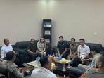 20251006-Ketua-DPRD-Belitung-beserta-jajaran-bertemu-Kapolres-Belitung.jpg