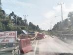 20251010-Kondisi-jalan-di-Dusun-Iler-Desa-Bantan-Kecamatan-Membalong.jpg