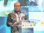 20251011-Mewakili-Direktur-Utama-PLN-Direktur-Manajemen-Proyek-dan-Energi-Baru.jpg