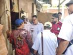 belitung/20251015-Wakil-Bupati-Belitung-Syamsir-meninjau-Pasar-Berehun.jpg